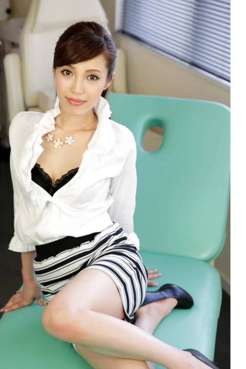 Yura Hitomi